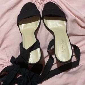 Fashion Nova Black Strap Up heels 5.5